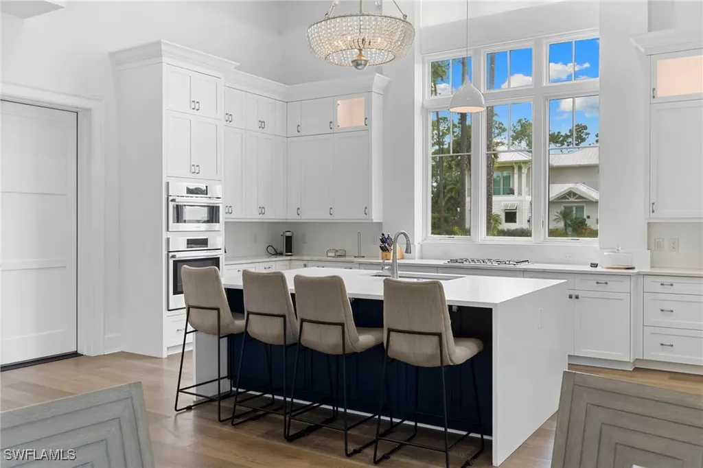 2961 Sanborn Avenue Naples FL 34120