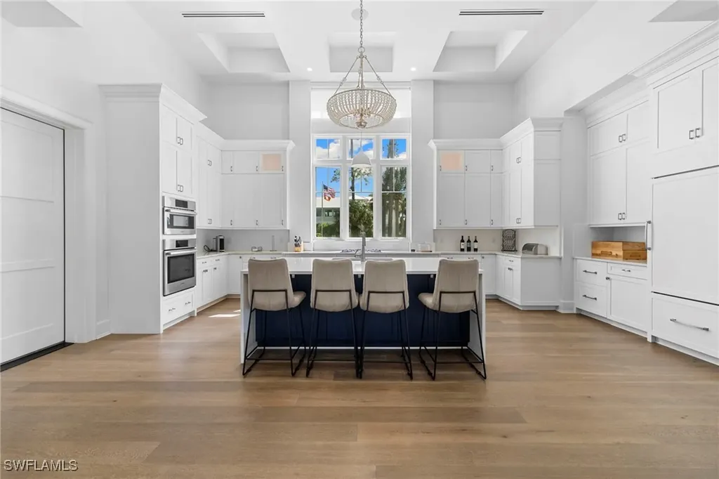 2961 Sanborn Avenue Naples FL 34120