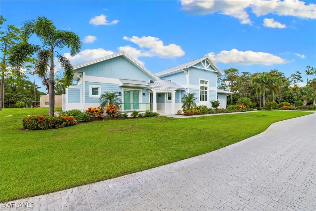 2961 Sanborn Avenue Naples FL 34120