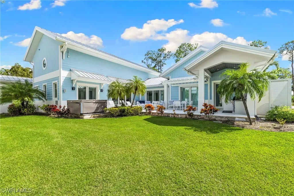 2961 Sanborn Avenue Naples FL 34120