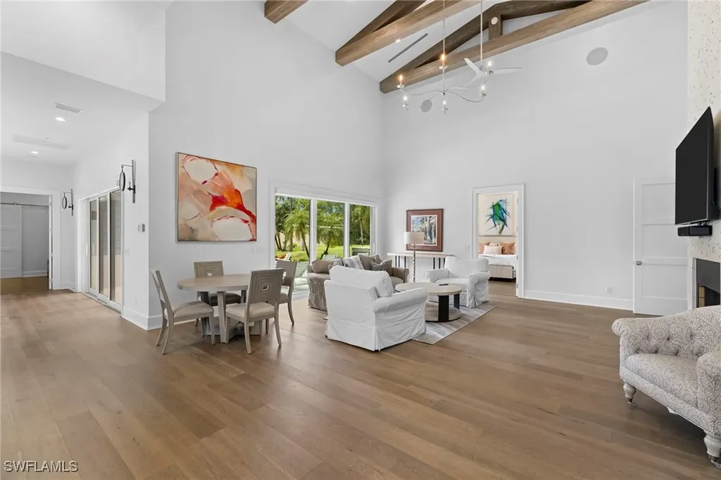 2961 Sanborn Avenue Naples FL 34120