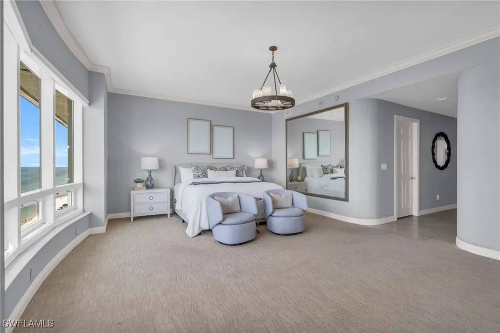 9235 Gulf Shore Drive Naples FL 34108