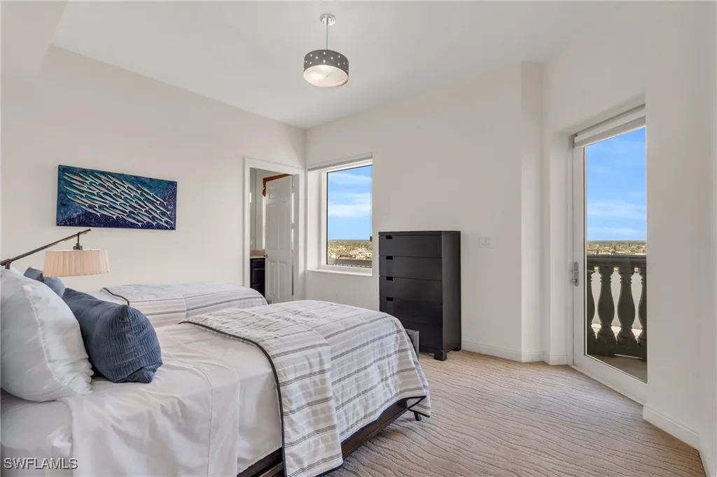 9235 Gulf Shore Drive Naples FL 34108