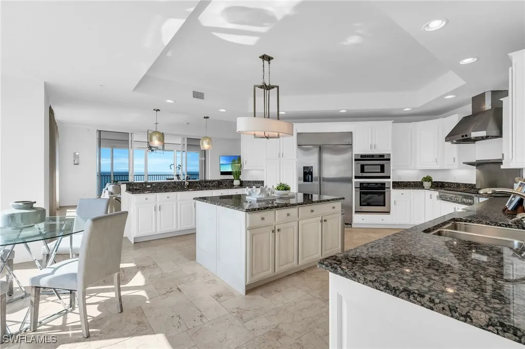 9235 Gulf Shore Drive Naples FL 34108