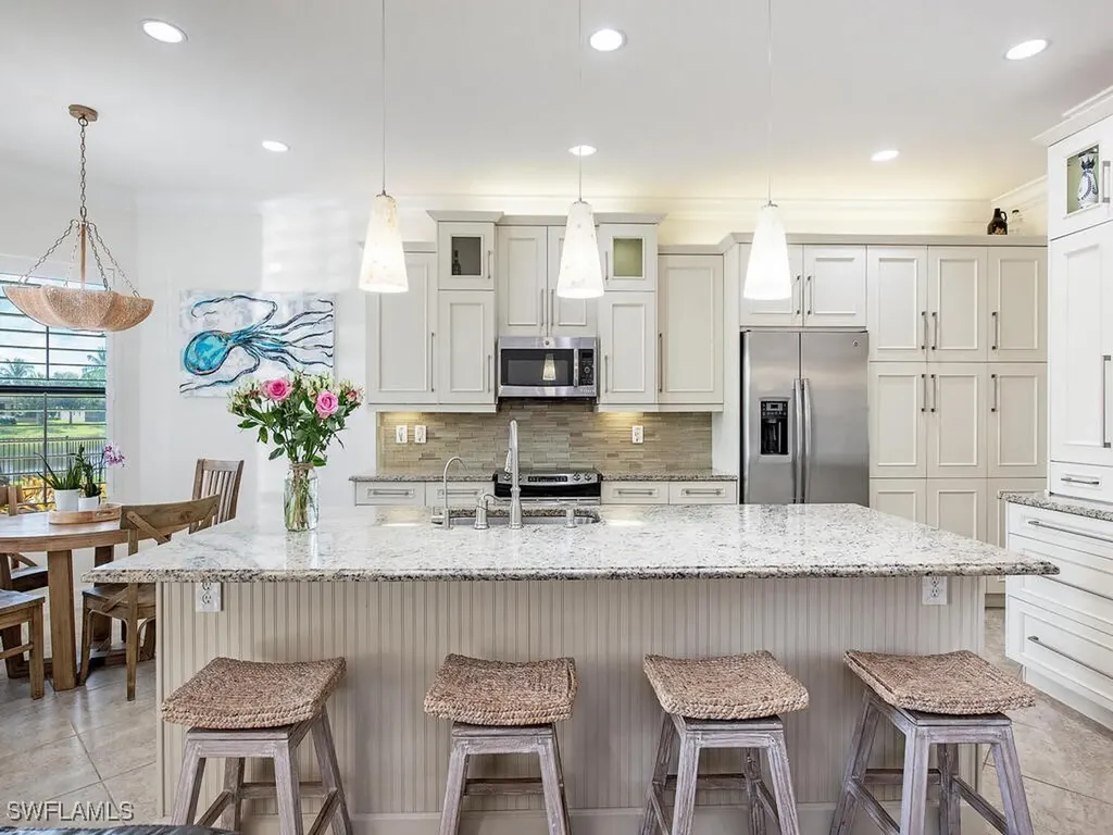 2750 Cinnamon Bay Circle Naples FL 34119