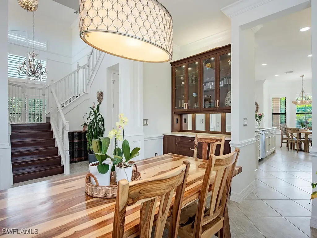 2750 Cinnamon Bay Circle Naples FL 34119