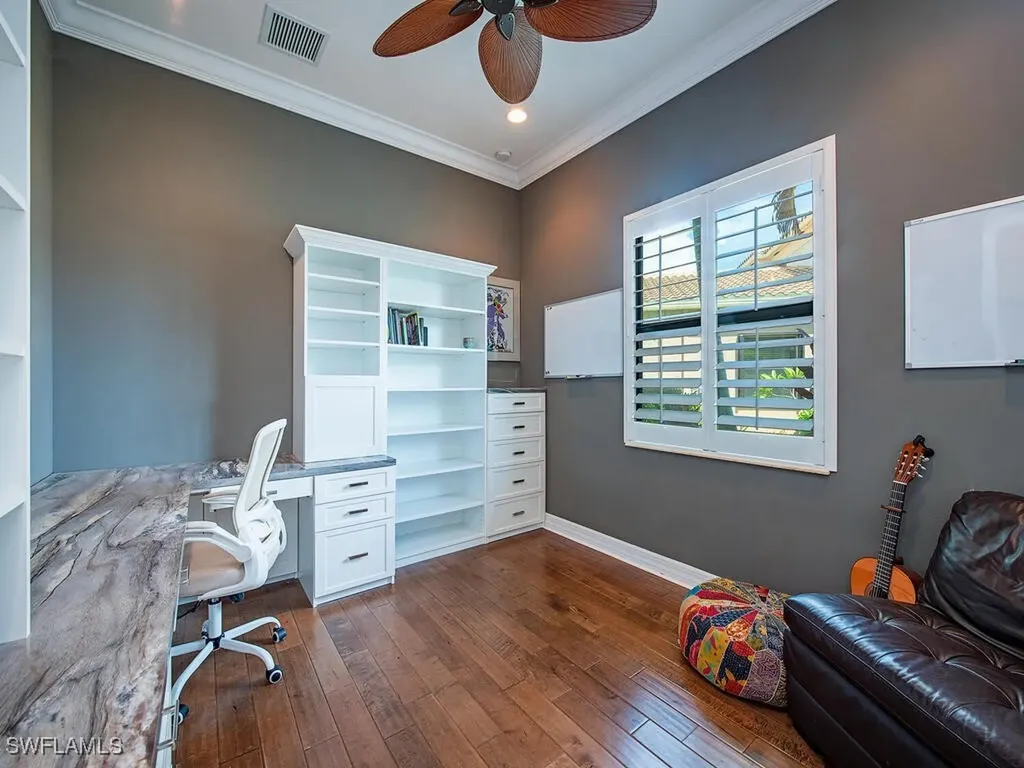 2750 Cinnamon Bay Circle Naples FL 34119