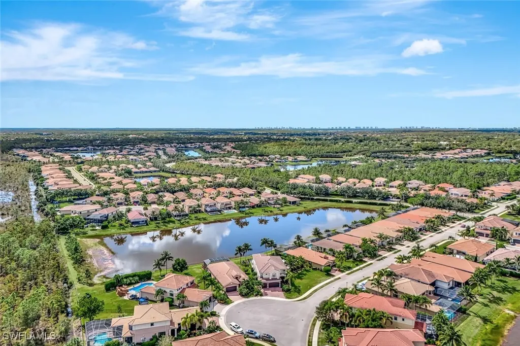 2750 Cinnamon Bay Circle Naples FL 34119