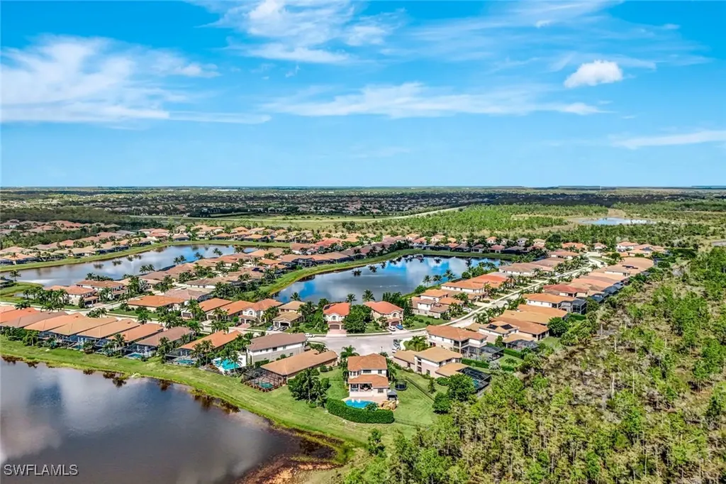 2750 Cinnamon Bay Circle Naples FL 34119