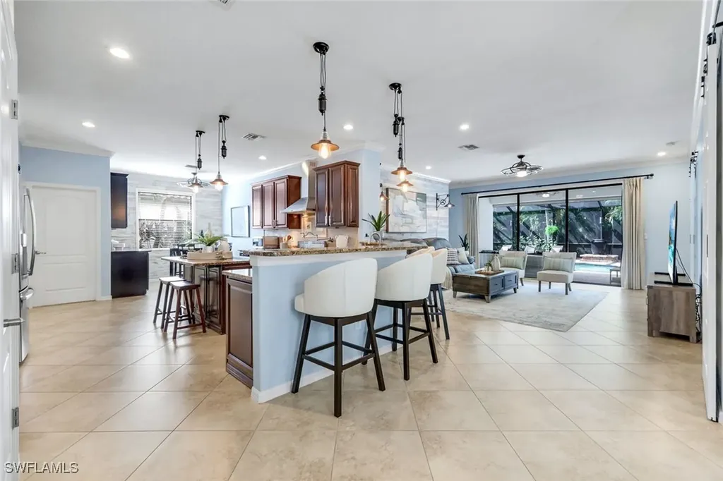3783 Treasure Cove Circle Naples FL 34114