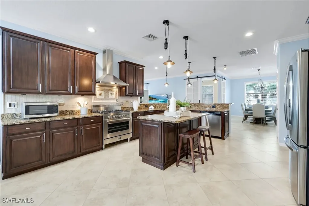 3783 Treasure Cove Circle Naples FL 34114