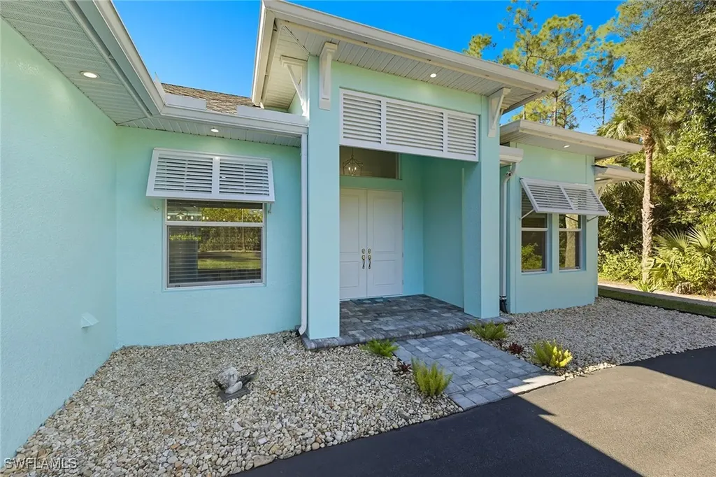 152 14th Avenue NW Naples FL 34120