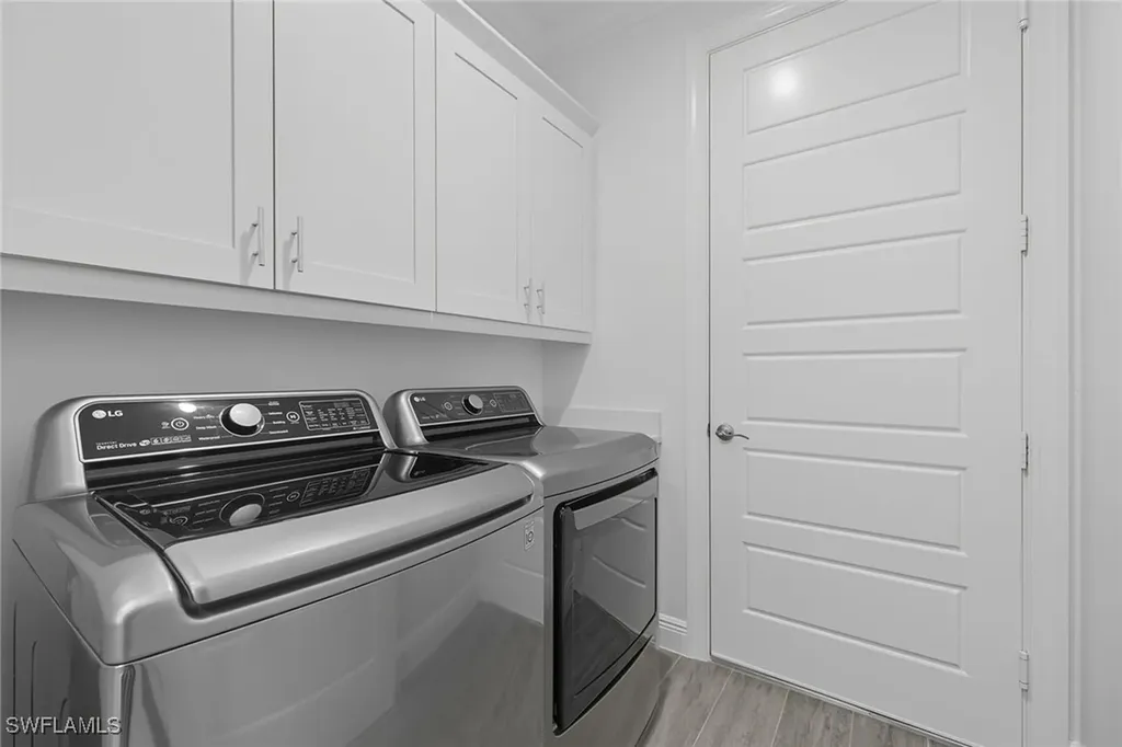 152 14th Avenue NW Naples FL 34120