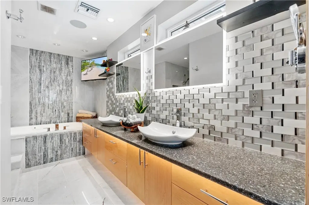 8124 Estero Boulevard Fort Myers Beach FL 33931