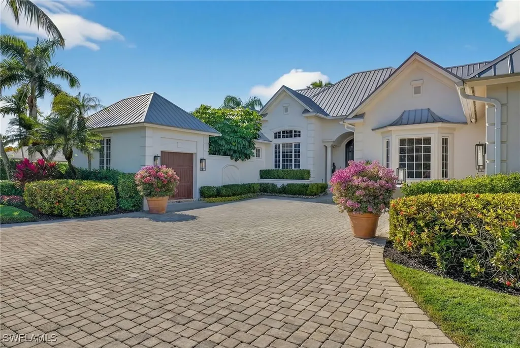 1675 Murex Lane Naples FL 34102
