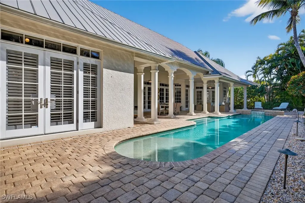 1675 Murex Lane Naples FL 34102