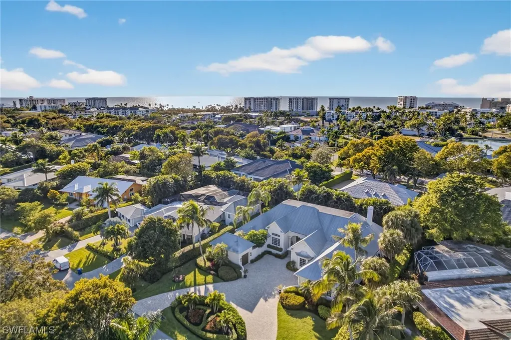 1675 Murex Lane Naples FL 34102