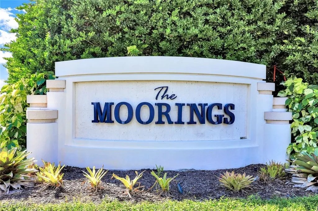 2000 Alamanda Drive Naples FL 34102