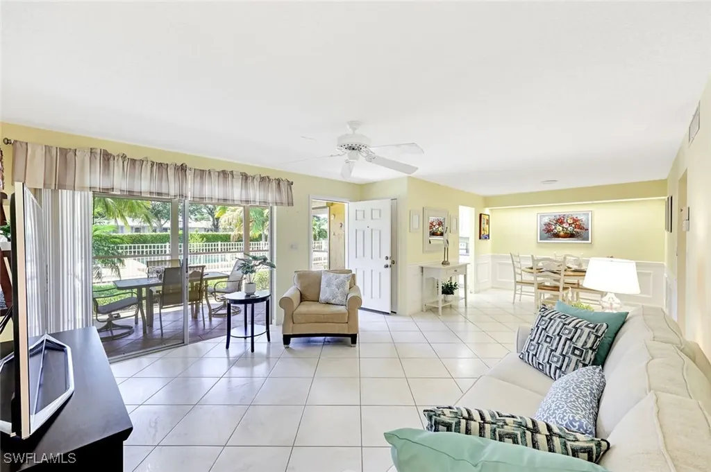 2000 Alamanda Drive Naples FL 34102