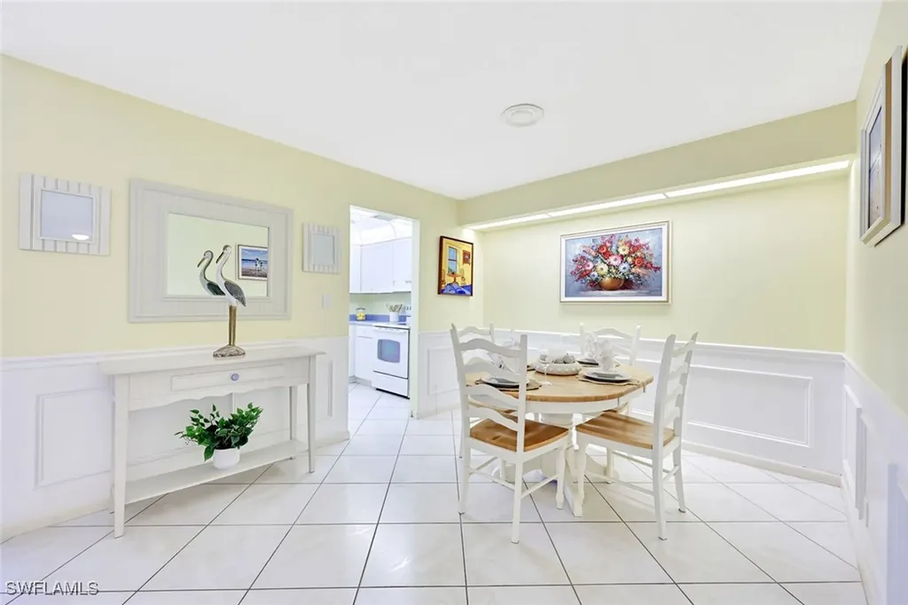 2000 Alamanda Drive Naples FL 34102