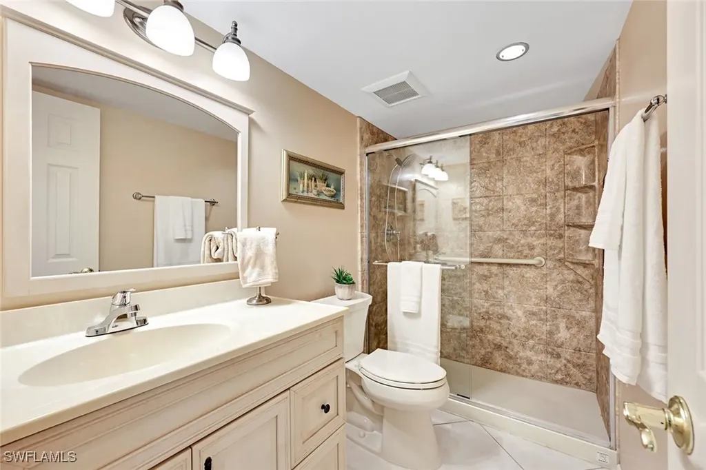2000 Alamanda Drive Naples FL 34102