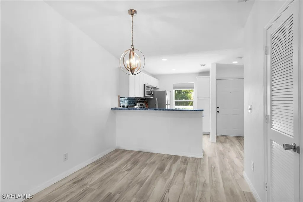 1375 Mainsail Drive Naples FL 34114