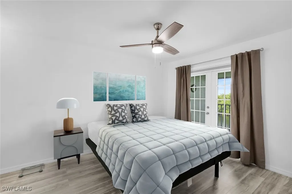 1375 Mainsail Drive Naples FL 34114
