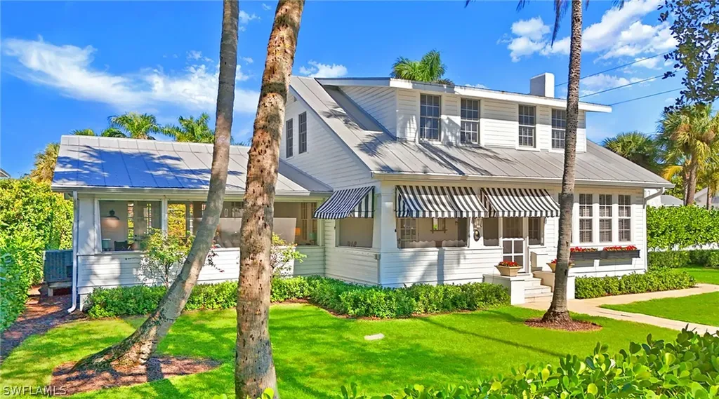 187 Broad Avenue S Naples FL 34102