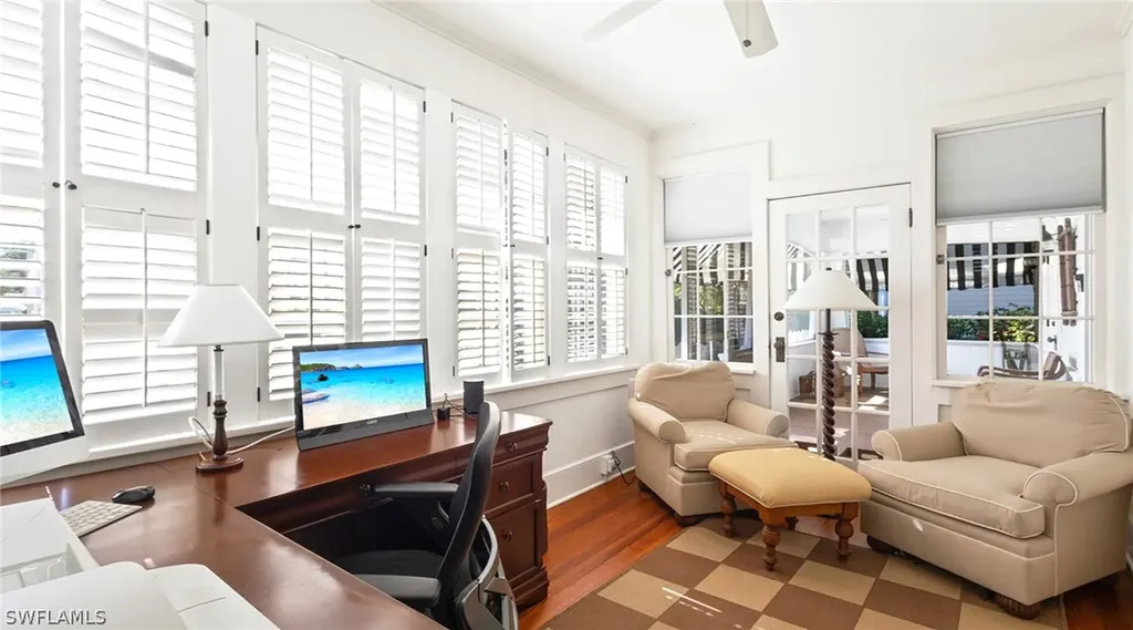 187 Broad Avenue S Naples FL 34102