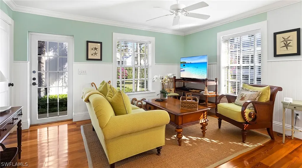 187 Broad Avenue S Naples FL 34102
