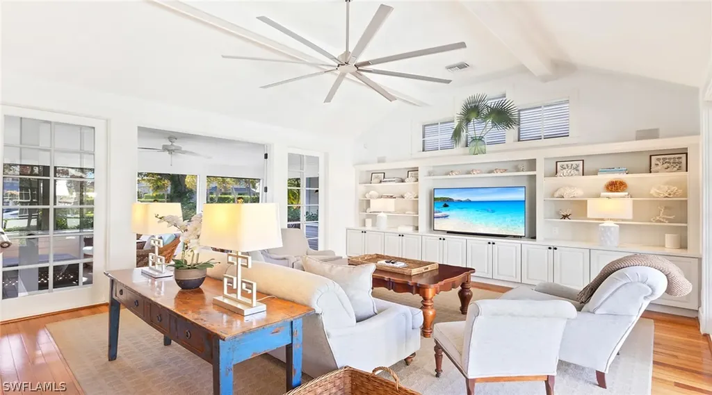 187 Broad Avenue S Naples FL 34102