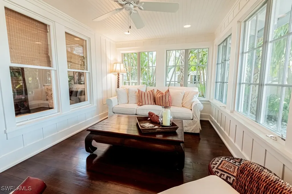245 Broad Avenue S Naples FL 34102