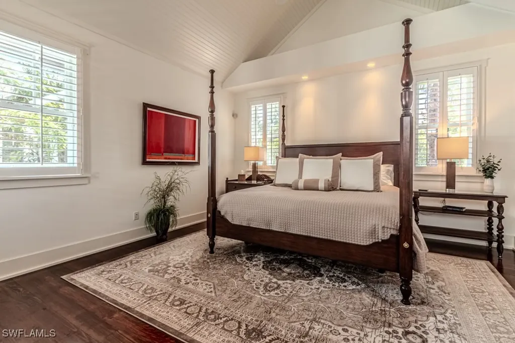 245 Broad Avenue S Naples FL 34102