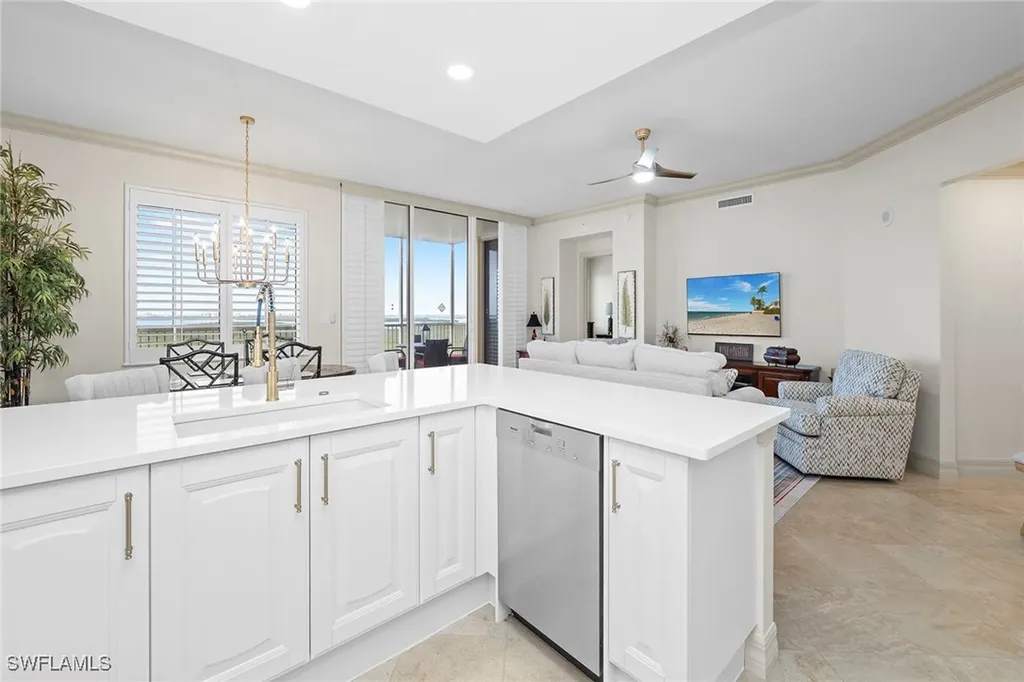 Estero FL, 4761 West Bay Boulevard, Unit 1102