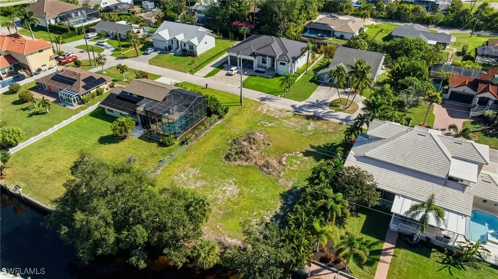 27090 Holly Lane Bonita Springs FL 34135