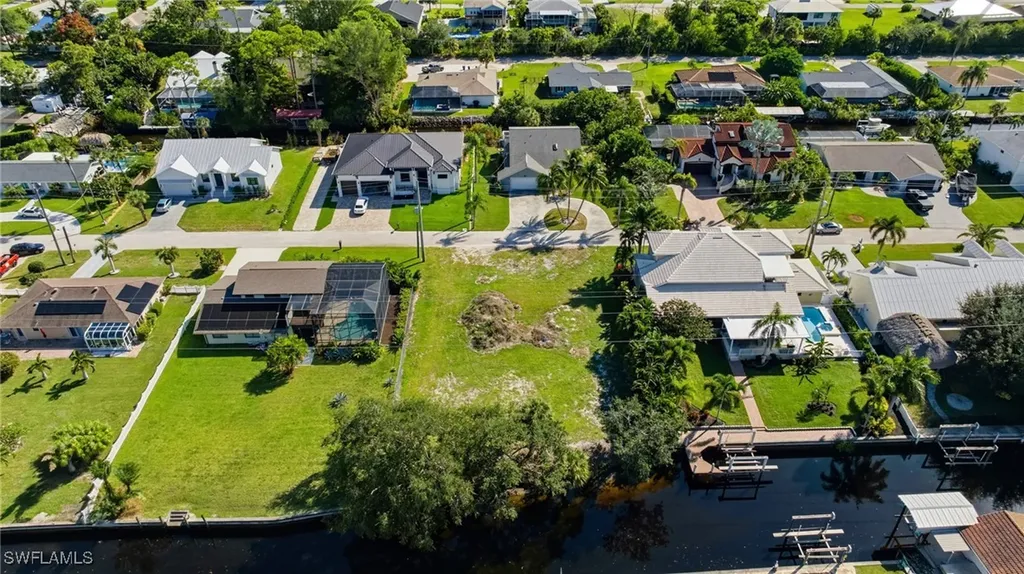 27090 Holly Lane Bonita Springs FL 34135