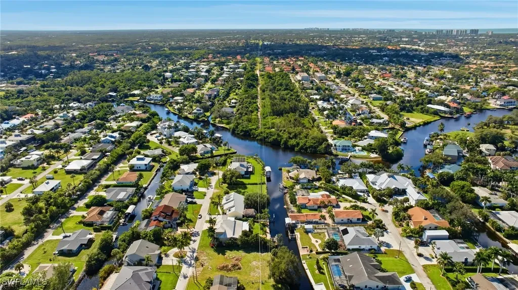 27090 Holly Lane Bonita Springs FL 34135