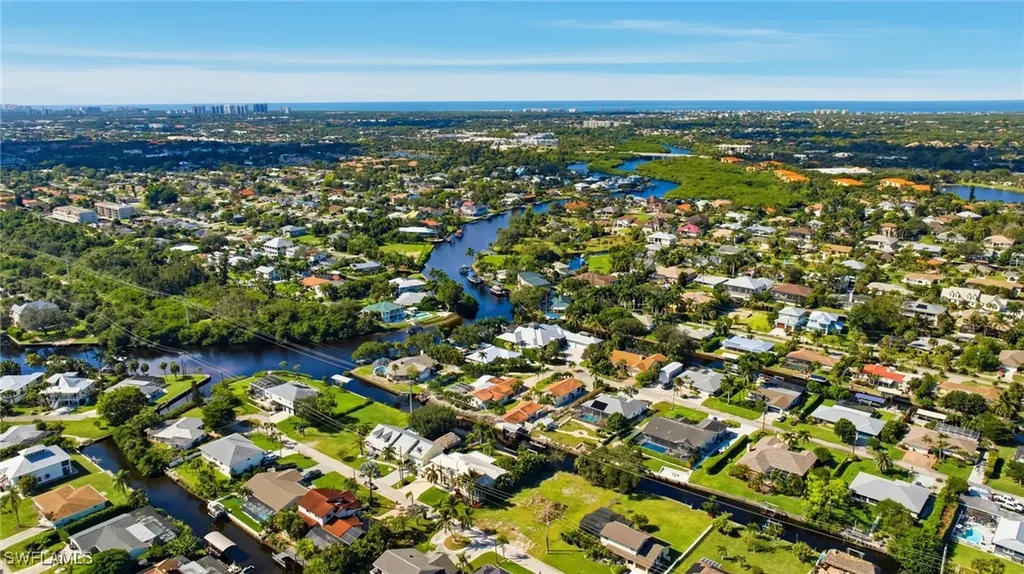 27090 Holly Lane Bonita Springs FL 34135