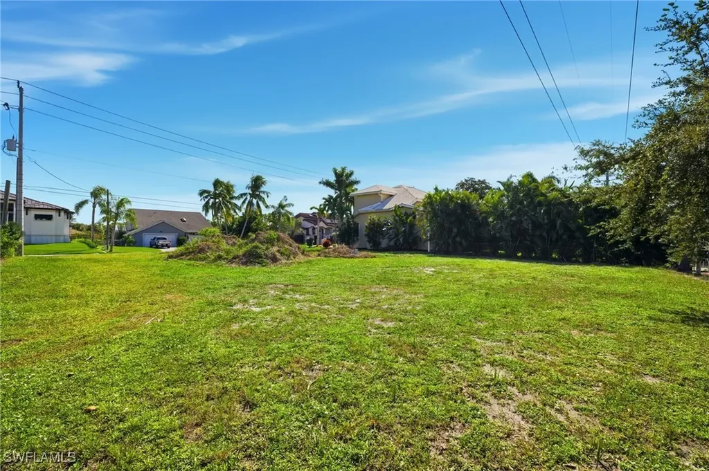 27090 Holly Lane Bonita Springs FL 34135