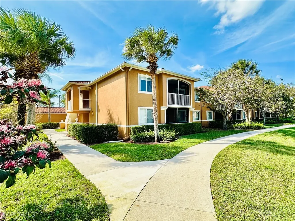 1820 Florida Club Circle Naples FL 34112