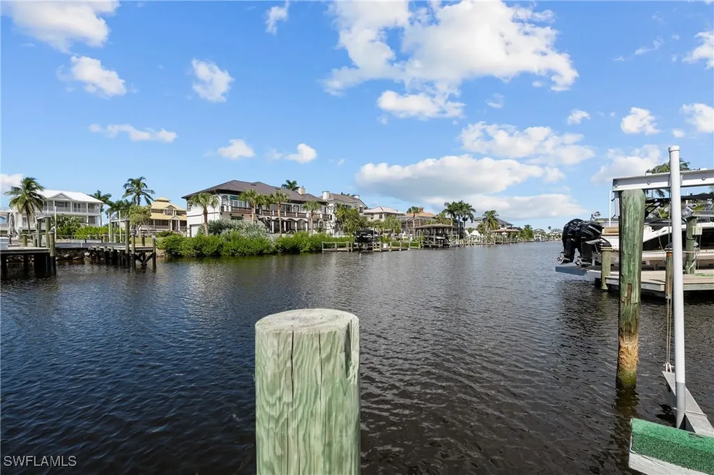 18292 Deep Passage Lane Fort Myers Beach FL 33931