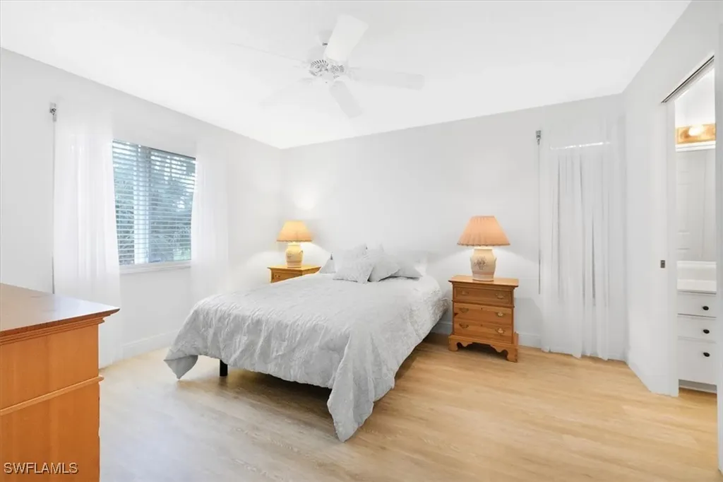 6900 Dennis Circle Naples FL 34104