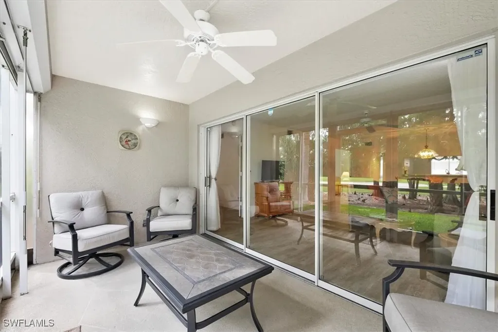 6900 Dennis Circle Naples FL 34104