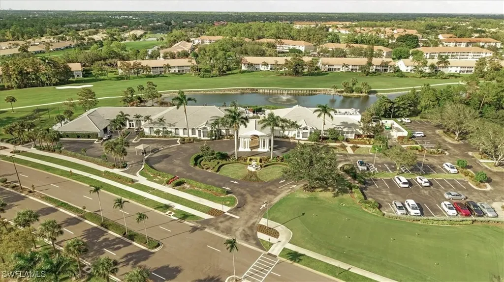 6900 Dennis Circle Naples FL 34104
