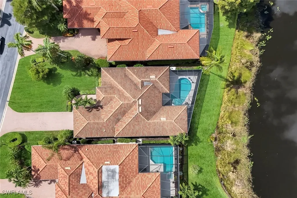 7395 Monteverde Way Naples FL 34119