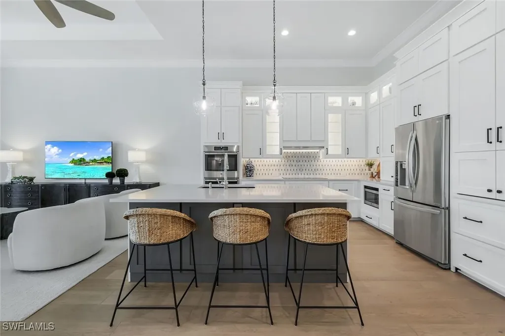 7395 Monteverde Way Naples FL 34119