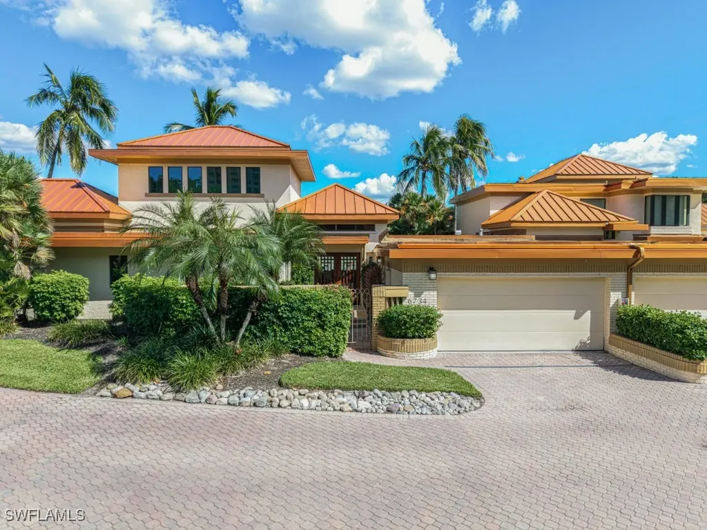 6734 Pelican Bay Boulevard Naples FL 34108