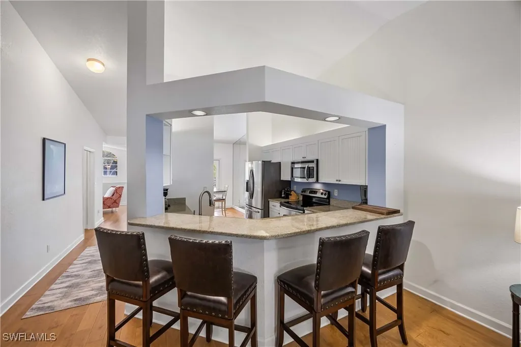 7050 Barrington Circle Naples FL 34108