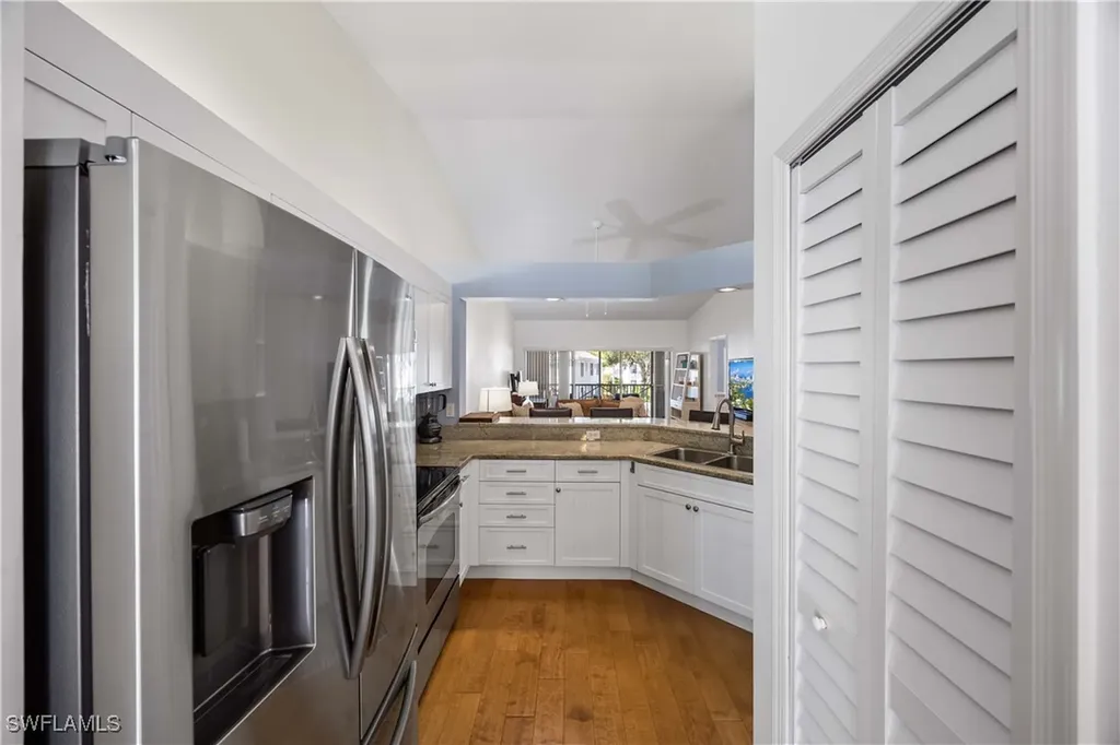 7050 Barrington Circle Naples FL 34108