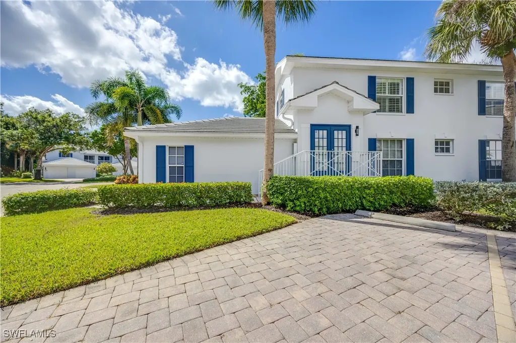 7050 Barrington Circle Naples FL 34108